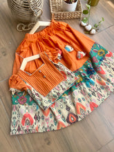 Load image into Gallery viewer, Desi glam - Orange Patola and kalamkari lehenga and blouse
