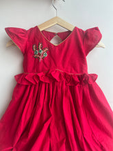 Load image into Gallery viewer, Hibisco red embroidered cotton dress (0-11 Years)