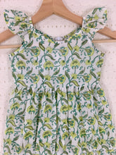 Load image into Gallery viewer, Girls Hand-block Blossoms (0-7 Years)