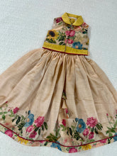 Load image into Gallery viewer, "Funky Sun-flower" lehenga Set (0-7 Years) is