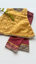 Load image into Gallery viewer, Yellow checks Kurta Set  (0-7 Years)