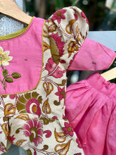 Load image into Gallery viewer, Flamingo - An ethnic lehenga set made in finest kalamkari art
