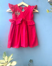 Load image into Gallery viewer, Hibisco red embroidered cotton dress (0-11 Years)
