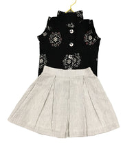 Load image into Gallery viewer, Handloom Cotton Skirt &amp; Crush Cotton Top
