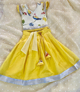 Pastel Yellow Chirping birds Lehenga set (0-5 Years)