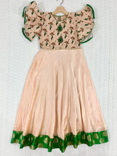 Load image into Gallery viewer, Rosegold And Green Crepe Party Long Dress
